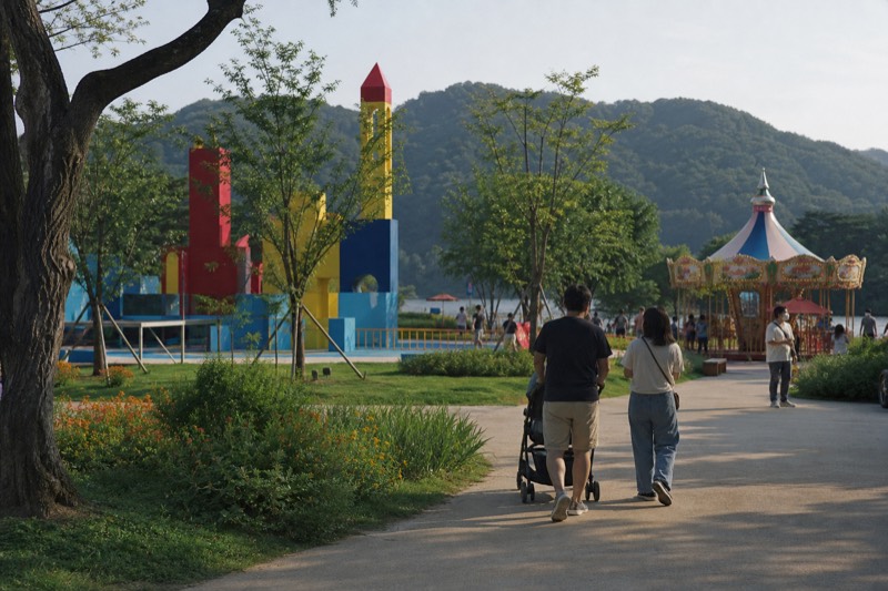 Seoul: LEGOLAND Admission with Transport (Optional Railbike)